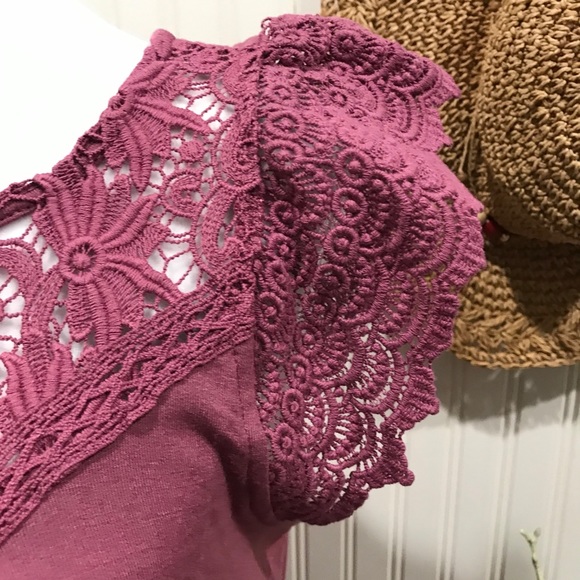 $19 SALE!!!! Magenta Crochet Sleeve Shift Dress - Picture 12 of 16